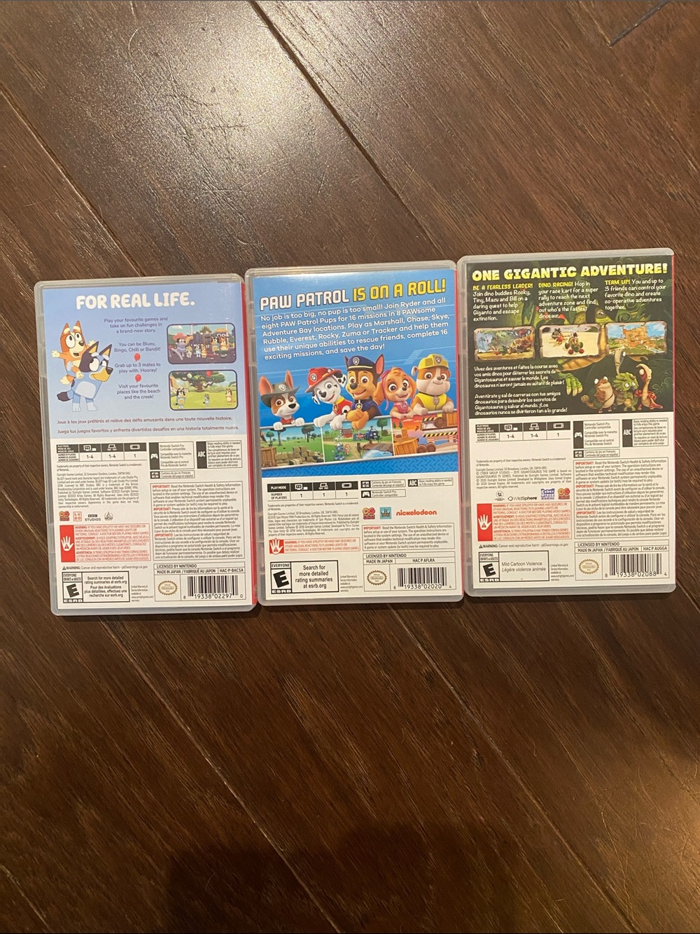 Three Nintendo Switch Video Games - Picture 2 of 6